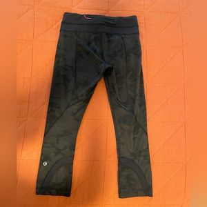 Lululemon black camo leggings